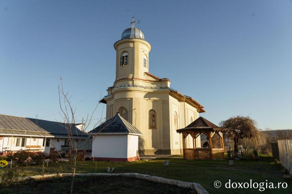 PS Nichifor a slujit în Parohia Lungani / Foto: Mihail Vrăjitoru